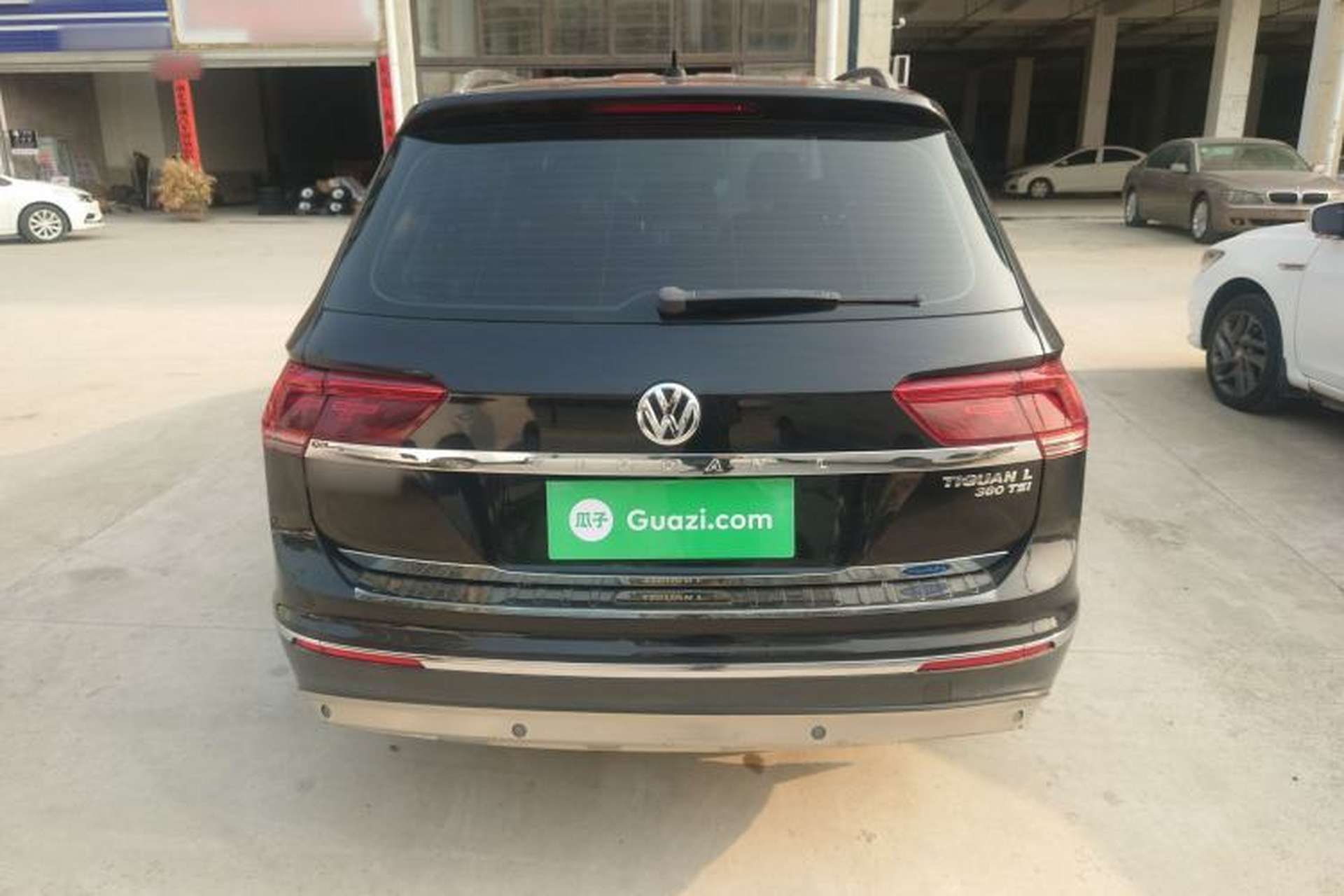 Used Volkswagen Tiguan L 2018 380TSI Automatic All-Wheel Drive Luxury Edition Rear