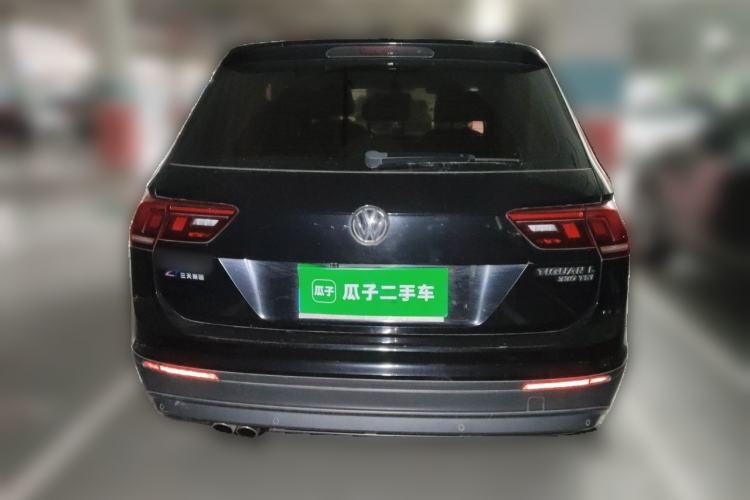 Used Volkswagen Tiguan L 2018 330TSI Automatic Two-Wheel Drive Luxury Edition Rear