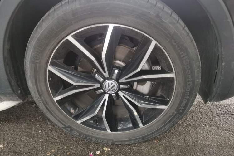 Used Volkswagen Tiguan L 2018 Revised 330TSI Automatic Two-Wheel Drive Flagship Edition Right Front Wheel Hub