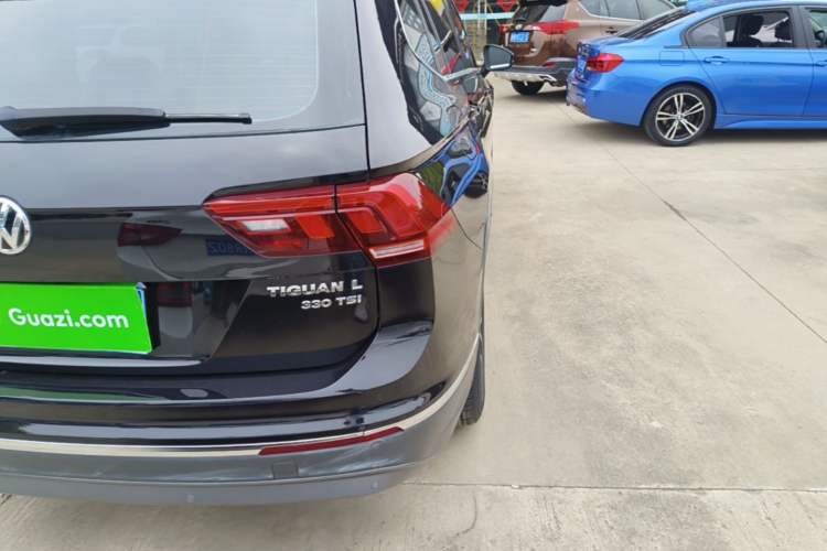 Used Volkswagen Tiguan L 2018 330TSI Automatic Two-Wheel Drive Luxury Edition Right Rear Taillight