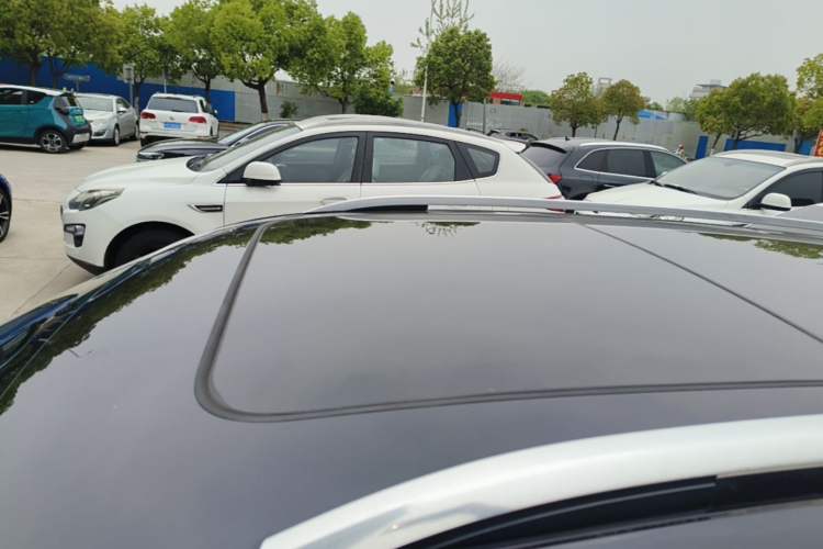 Used Volkswagen Tiguan L 2018 330TSI Automatic Two-Wheel Drive Luxury Edition Roof