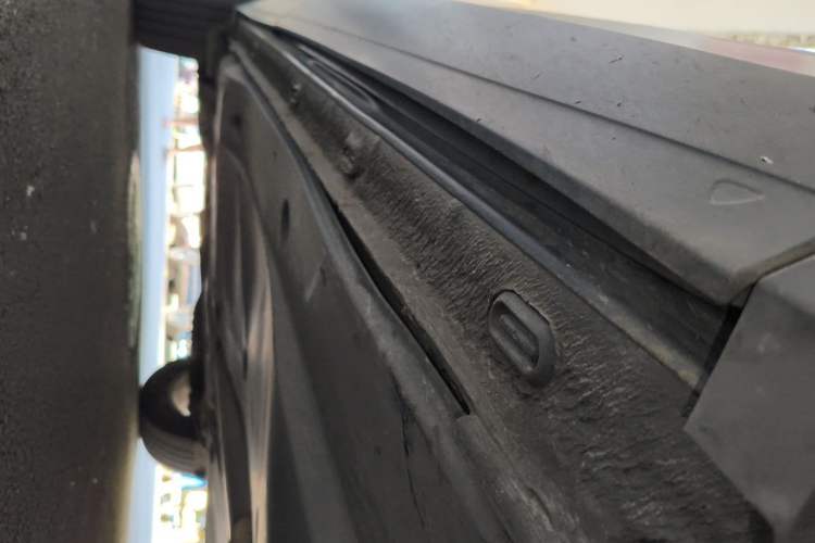 Used Volkswagen Tiguan L 2018 330TSI Automatic Two-Wheel Drive Luxury Edition Chassis Front Right