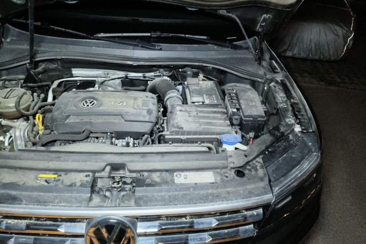 Used Volkswagen Tiguan L 2018 380TSI Automatic All-Wheel Drive Flagship Edition Engine Bay Left