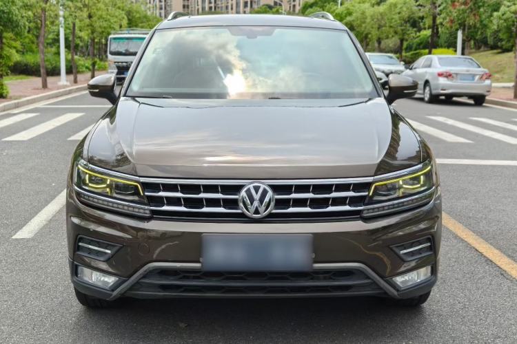 Used Volkswagen Tiguan L 2018 380TSI Automatic All-Wheel Drive Luxury Edition Exterior 1