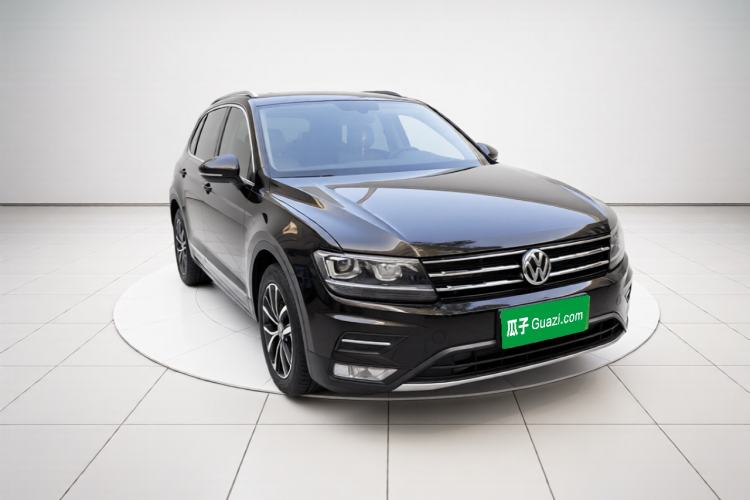 Used Volkswagen Tiguan L 2018 330TSI Automatic Two-Wheel Drive Luxury Edition Exterior 2