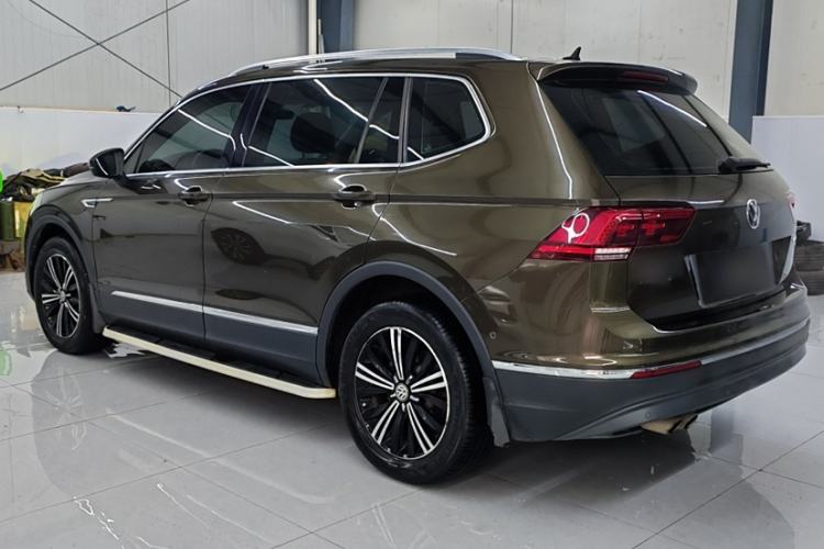 Used Volkswagen Tiguan L 2018 330TSI Automatic Two-Wheel Drive Flagship Edition Exterior 3