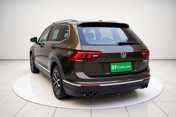 Used Volkswagen Tiguan L 2018 330TSI Automatic Two-Wheel Drive Luxury Edition Exterior 3