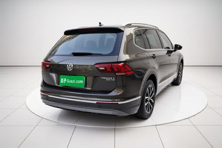 Used Volkswagen Tiguan L 2018 330TSI Automatic Two-Wheel Drive Luxury Edition Exterior 5