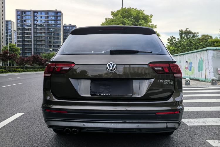 Used Volkswagen Tiguan L 2018 Revised Version 330TSI Automatic Two-Wheel Drive Trendy Edition Exterior 5