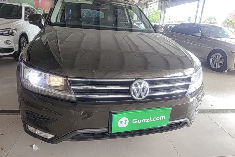 Used Volkswagen Tiguan L 2018 330TSI Automatic Two-Wheel Drive Luxury Edition Front