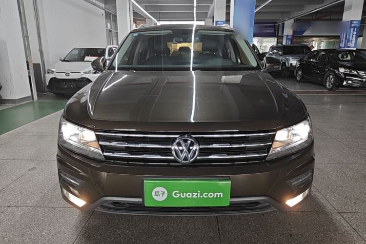 Used Volkswagen Tiguan L 2018 330TSI Automatic Two-Wheel Drive Luxury Edition Front