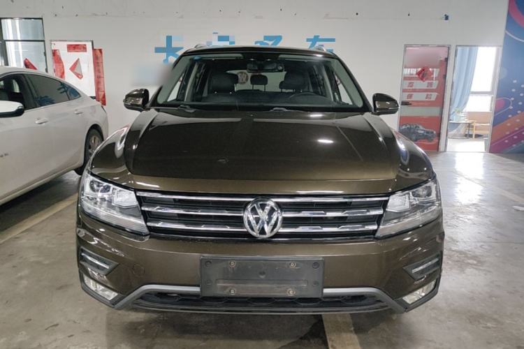 Used Volkswagen Tiguan L 2018 Facelift 330TSI Automatic Two-Wheel Drive Luxury Edition Front