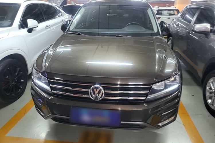 Used Volkswagen Tiguan L 2018 Facelift 330TSI Automatic Two-Wheel Drive Luxury Edition Front