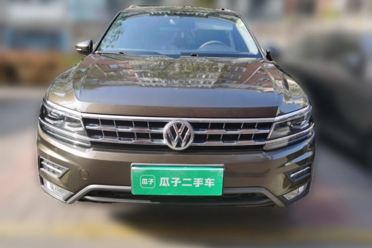 Used Volkswagen Tiguan L 2018 380TSI Automatic All-Wheel Drive Luxury Edition Front