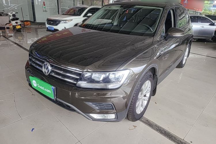 Used Volkswagen Tiguan L 2018 330TSI Automatic Two-Wheel Drive Luxury Edition Guazi used car, China used car export, Used car for sale, Used  cars, Cheapest cars for sale