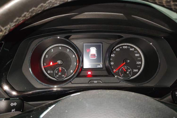 Used Volkswagen Tiguan L 2018 330TSI Automatic Two-Wheel Drive Luxury Edition Instrument Cluster
