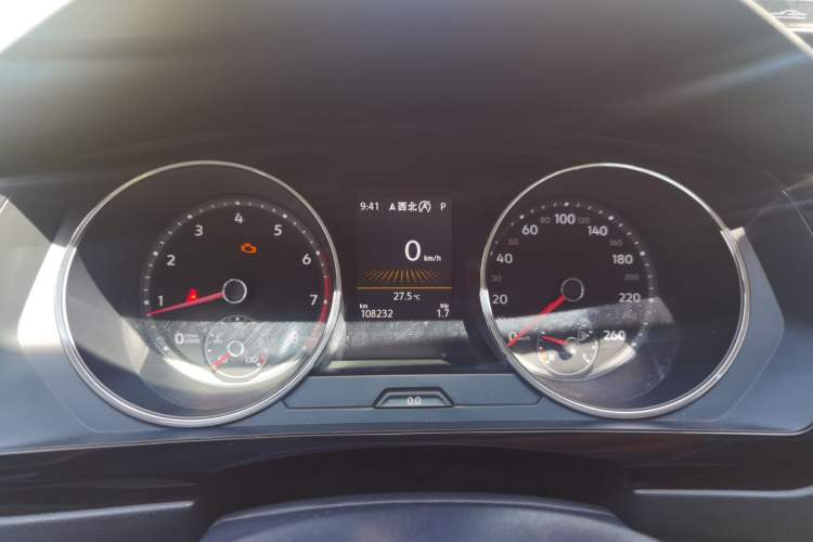 Used Volkswagen Tiguan L 2018 330TSI Automatic Two-Wheel Drive Comfort Edition Instrument Cluster
