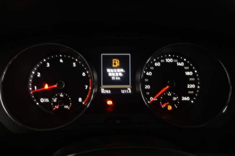 Used Volkswagen Tiguan L 2018 330TSI Automatic Two-Wheel Drive Luxury Edition Instrument Cluster
