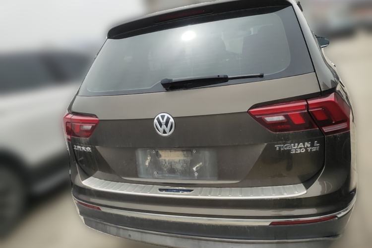 Used Volkswagen Tiguan L 2018 330TSI Automatic Two-Wheel Drive Luxury Edition Rear