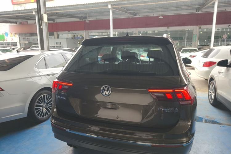 Used Volkswagen Tiguan L 2018 Facelift 330TSI Automatic Two-Wheel Drive Luxury Edition Rear