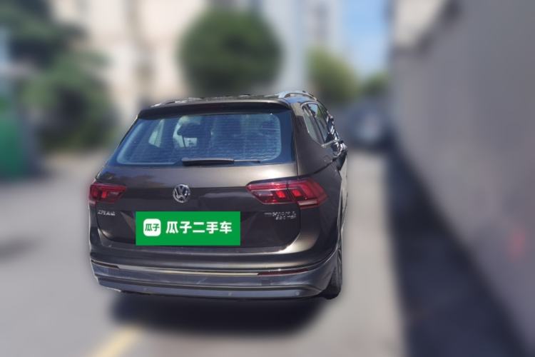 Used Volkswagen Tiguan L 2018 330TSI Automatic Two-Wheel Drive Comfort Edition Rear