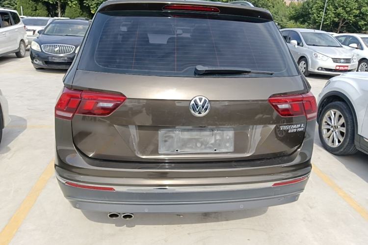 Used Volkswagen Tiguan L 2018 Facelift 330TSI Automatic Two-Wheel Drive Luxury Edition Rear