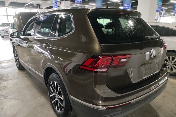 Used Volkswagen Tiguan L 2018 Facelift 330TSI Automatic Two-Wheel Drive Luxury Edition Rear Left 45 Deg