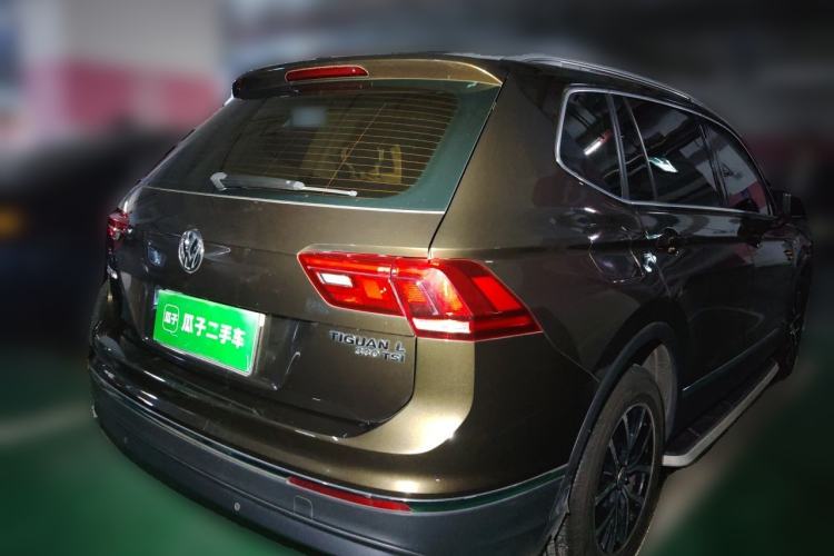 Used Volkswagen Tiguan L 2018 Facelift 330TSI Automatic Two-Wheel Drive Luxury Edition Rear Right 45 Deg