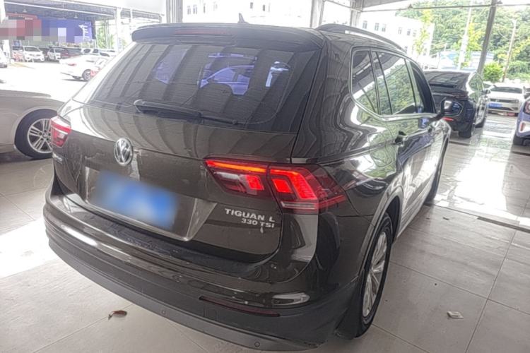 Used Volkswagen Tiguan L 2018 330TSI Automatic Two-Wheel Drive Luxury Edition Rear Right 45 Deg