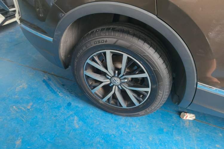 Used Volkswagen Tiguan L 2018 Facelift 330TSI Automatic Two-Wheel Drive Luxury Edition Right Rear Wheel Hub