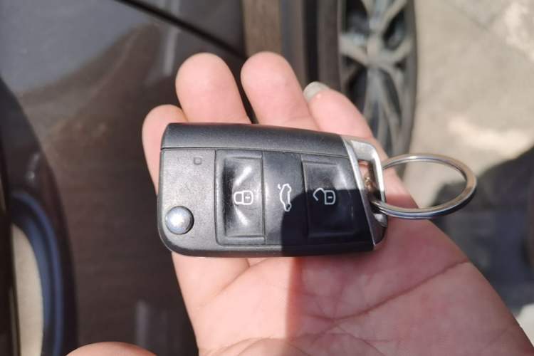 Used Volkswagen Tiguan L 2018 280TSI Automatic Two-Wheel Drive Comfort Edition Vehicle Key