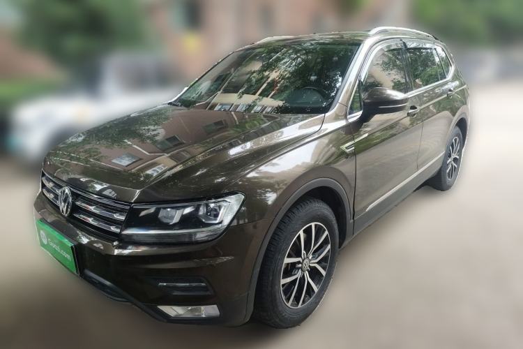 Used Volkswagen Tiguan L 2018 330TSI Automatic Two-Wheel Drive Luxury Edition Guazi used car, China used car export, Used car for sale, Used  cars, Cheapest cars for sale