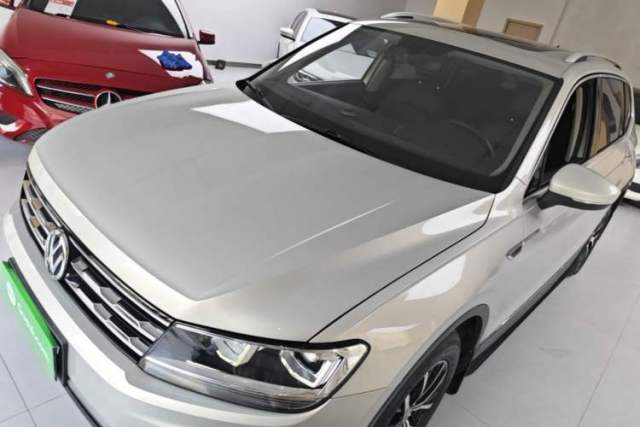 Used Volkswagen Tiguan L 2018 330TSI Automatic Two-Wheel Drive Luxury Edition