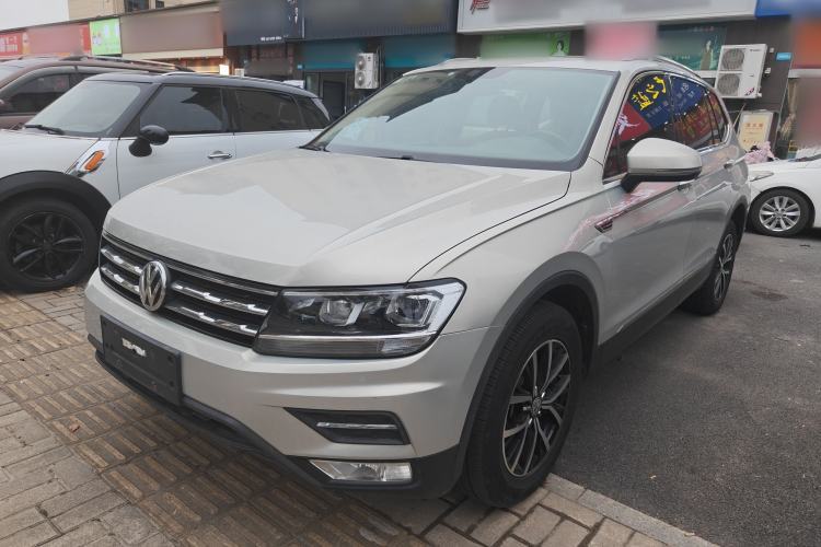 Used Volkswagen Tiguan L 2018 Facelift 330TSI Automatic Two-Wheel Drive Luxury Edition Guazi used car, China used car export, Used car for sale, Used cars, Cheapest cars for sale