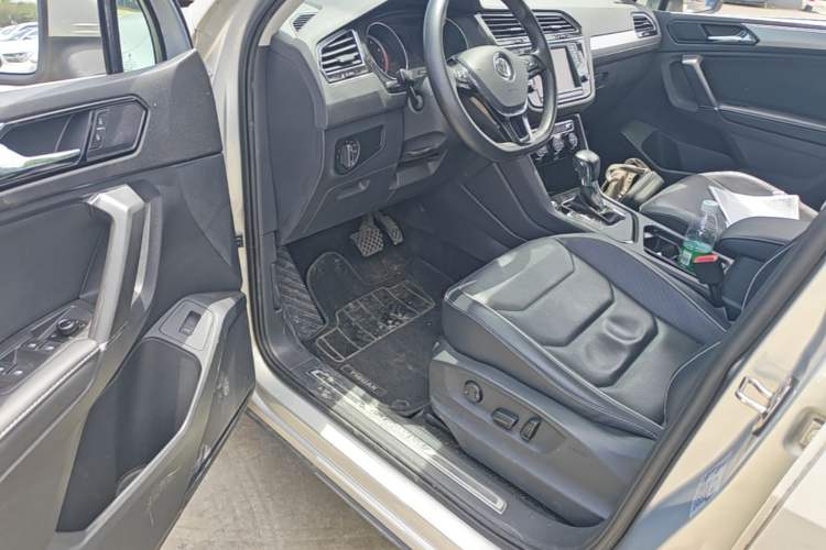 Used Volkswagen Tiguan L 2018 330TSI Automatic Two-Wheel Drive Flagship Edition Driver Seat
