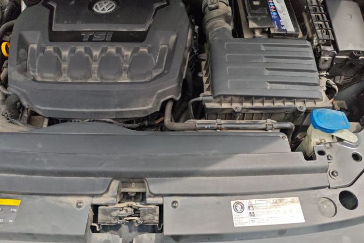Used Volkswagen Tiguan L 2018 330TSI Automatic Two-Wheel Drive Flagship Edition Engine Bay