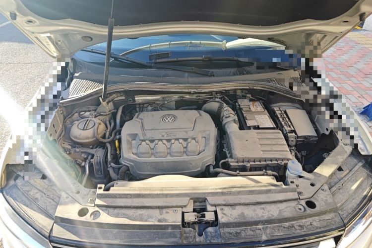 Used Volkswagen Tiguan L 2018 330TSI Automatic Two-Wheel Drive Luxury Edition Engine Bay