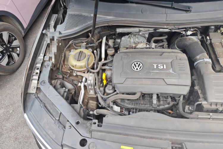 Used Volkswagen Tiguan L 2018 380TSI Automatic All-Wheel Drive Luxury Edition Engine Bay Right