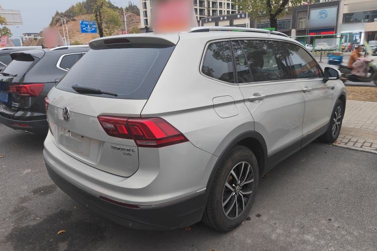 Used Volkswagen Tiguan L 2018 Facelift 330TSI Automatic Two-Wheel Drive Luxury Edition Exterior 5
