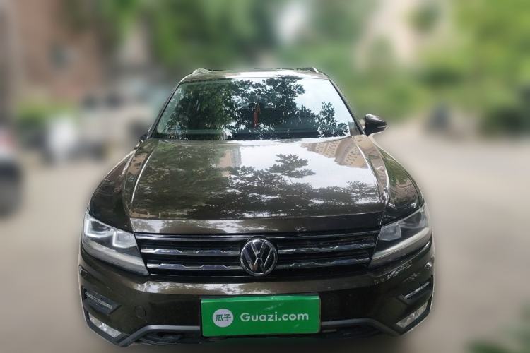 Used Volkswagen Tiguan L 2018 330TSI Automatic Two-Wheel Drive Luxury Edition Front