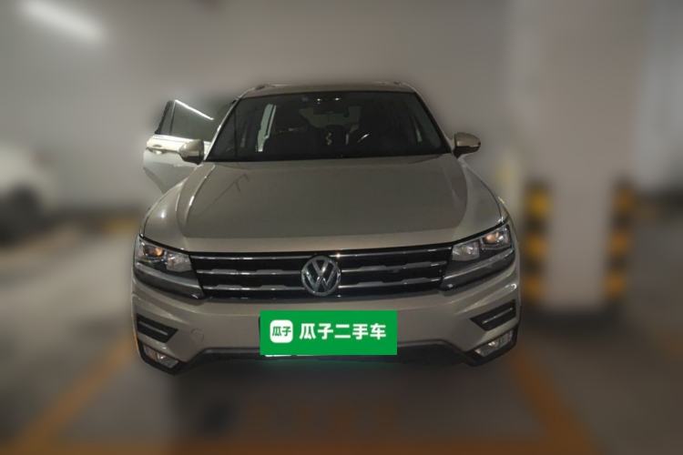 Used Volkswagen Tiguan L 2018 330TSI Automatic Two-Wheel Drive Luxury Edition Front