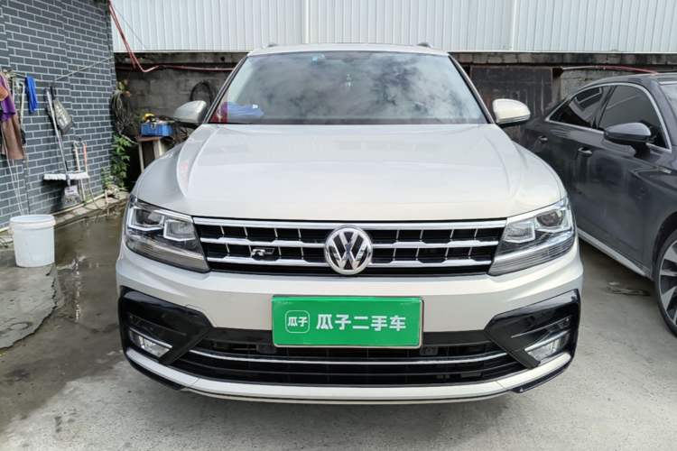 Used Volkswagen Tiguan L 2018 Facelift 330TSI Automatic Two-Wheel Drive Luxury Edition Front