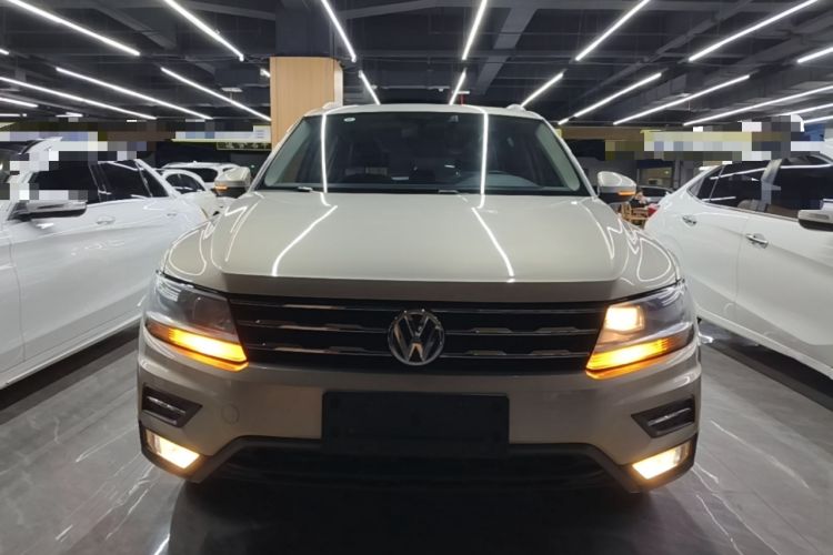 Used Volkswagen Tiguan L 2018 330TSI Automatic Two-Wheel Drive Luxury Edition Front