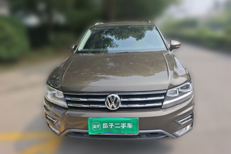 Used Volkswagen Tiguan L 2018 330TSI Automatic Two-Wheel Drive Luxury Edition Front