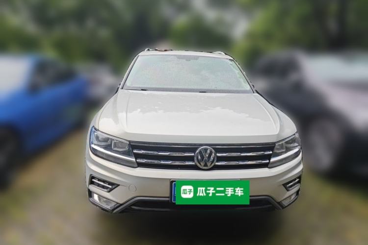 Used Volkswagen Tiguan L 2018 330TSI Automatic Two-Wheel Drive Luxury Edition Front