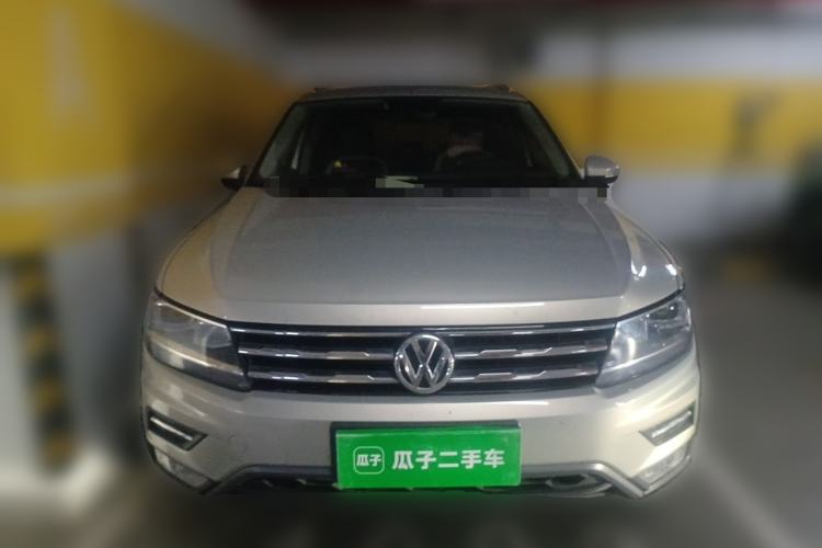 Used Volkswagen Tiguan L 2018 330TSI Automatic Two-Wheel Drive Luxury Edition Front