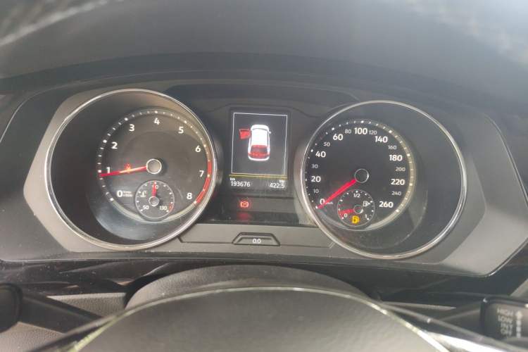 Used Volkswagen Tiguan L 2018 330TSI Automatic Two-Wheel Drive Luxury Edition Instrument Cluster