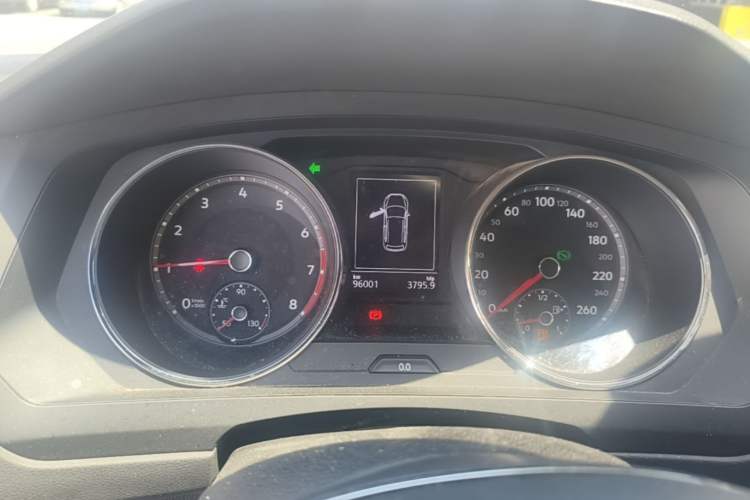 Used Volkswagen Tiguan L 2018 330TSI Automatic Two-Wheel Drive Luxury Edition Instrument Cluster