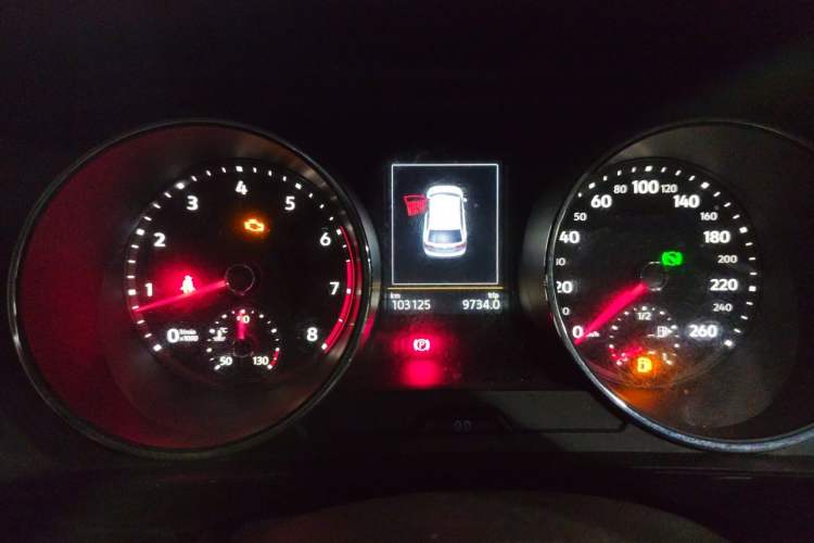 Used Volkswagen Tiguan L 2018 330TSI Automatic Two-Wheel Drive Comfort Edition Instrument Cluster
