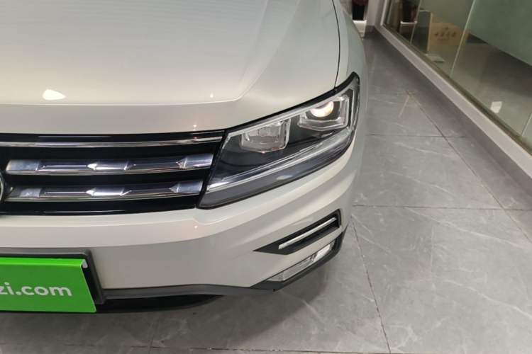 Used Volkswagen Tiguan L 2018 Facelift 330TSI Automatic Two-Wheel Drive Luxury Edition Left Front Headlight